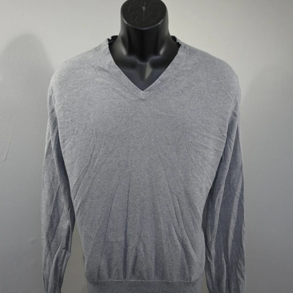 Banana Republic V-Neck Luxury Blend Sweater Mens L Gray Silk Cotton Cashmere